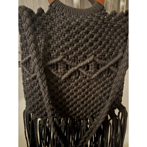 Danielle Nicole Black Macrame Shoulder Bag w/ Wood Handle  # 10.5" x 9" # 3059 - Picture 5 of 8